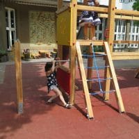 Doppelturmanlage Gudrun mit Reckstange und Netzaufstieg für Kinder