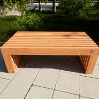 Design Parkbank aus Lärchenholz