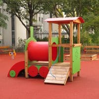 Spielkombination Lokomotive für Kinderspielplätze