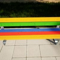 Sitzbank in Bunten Farben mit Lehne für Kinder von Oben