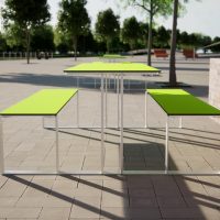 Tischbankkombi aus HPL im öffentlichen Raum